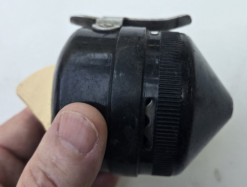 Vintaged Used Zebco 404 Fishing Reel Zebco Spinning/ Casting Reel & Box - Picture 6 of 17