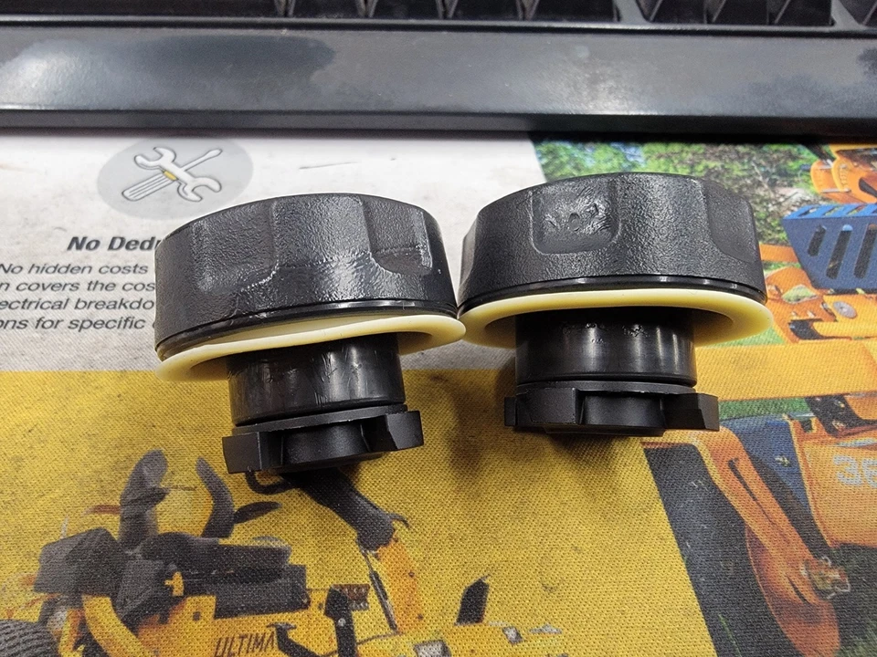 NEW (SET OF 2) OEM STIHL #4006-710-4001 SPOOL BUMP CAP FITS AUTOCUT C 5-2, C 4-2 - Image 2 of 4