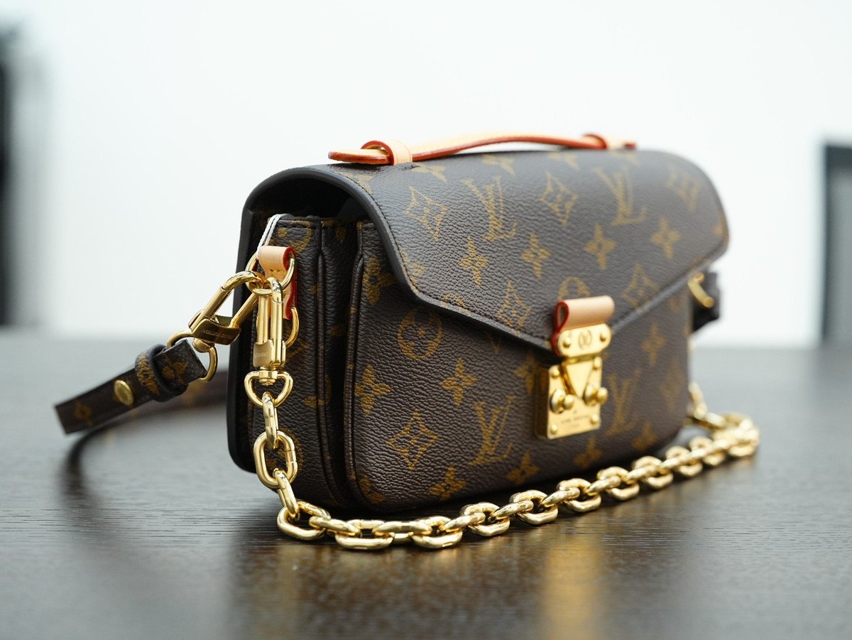 chima 　Louis Vuitton エピレザー ボストンバッグ chima 様専用 Louis Vuitton エピレザー ボストンバッグ - メルカリ