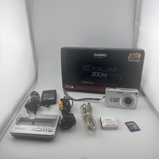 Casio Exilim EX-Z40 Digital Camera Silver 4MP 2" Display 3x Optical Zoom Compact