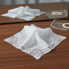 besticktes Stofftaschentuch bestickt Spitzentaschentuch elegant f&uuml;r Gedenkfeier