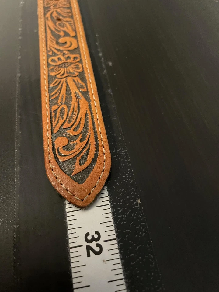 Tony Lama Belt Boys Small Tooled Leather Made in USA Rodeo Champion Buckle - Image 4 of 4