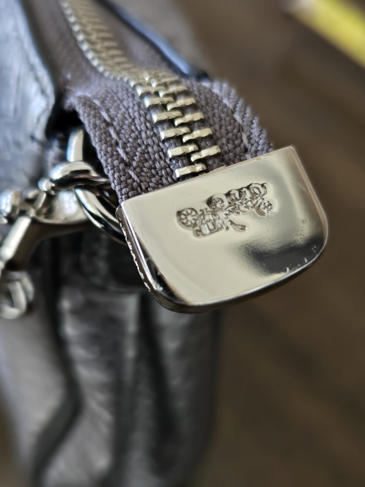 Coach Carrie Metallic Python Embossed Leather Sho… - image 8