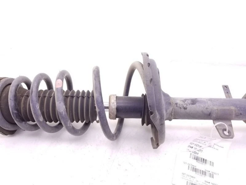 08-10 TOYOTA HIGHLANDER PASSENGER SIDE REAR RIGHT STRUT ASSEMBLY  - Image 3 of 4