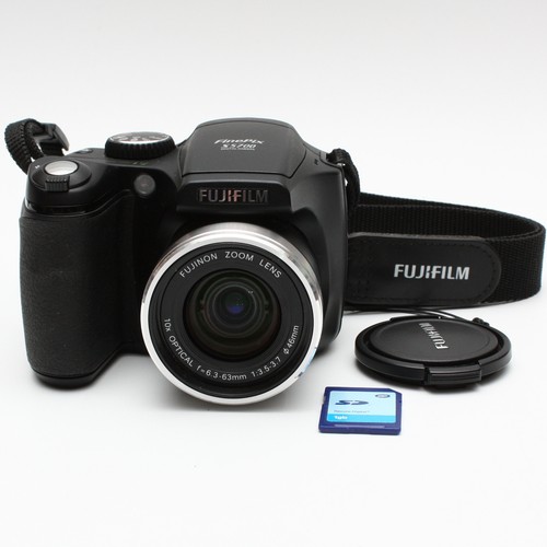 Fujifilm Finepix S602 Zoom 3.1MP Bridge CCD - Argentique Numérique Occasion
