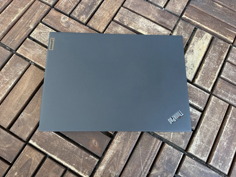 Lenovo ThinkPad T14s G3 · i5-1240P · 16GB · 512GB, Foto 3 von 5