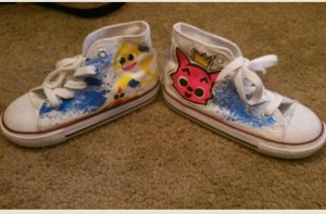custom chuck taylors for babies