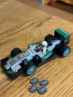 Lego Speed Champions 75995 équipe MERCEDES-AMG PETRONAS