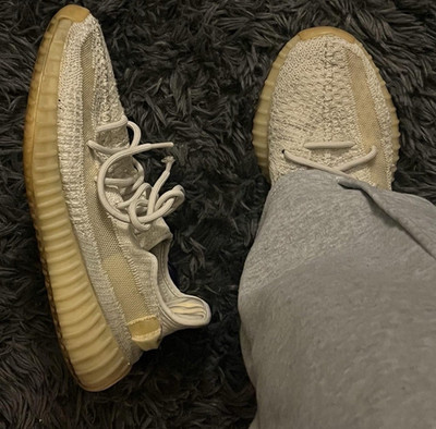Yeezy adidas Yeezy Boost 350 V2 Men s Low Top Lace-Up Sneaker Beige