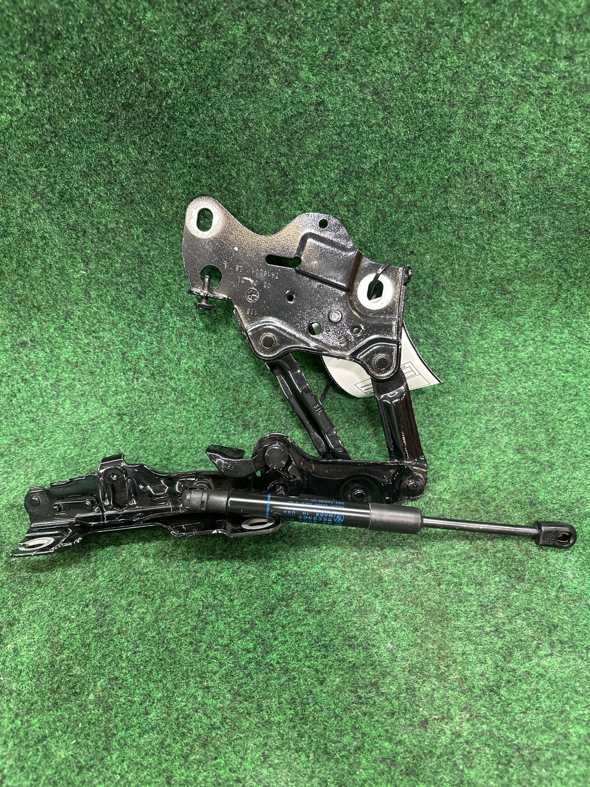 2021-2025 Bmw X5 Left Lh Hood Hinge Black Oem 41009477741 51237418188