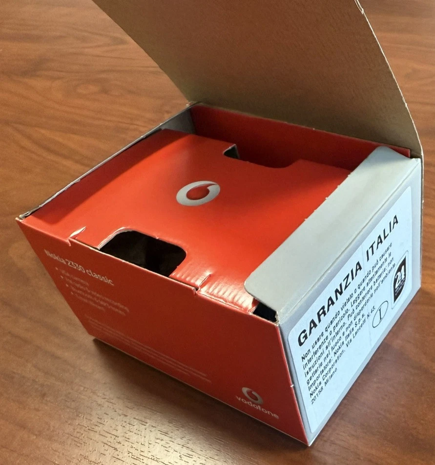 Stock 10 CELLULARI NOKIA 2330 CLASSIC brandizzati - Immagine 2 di 3