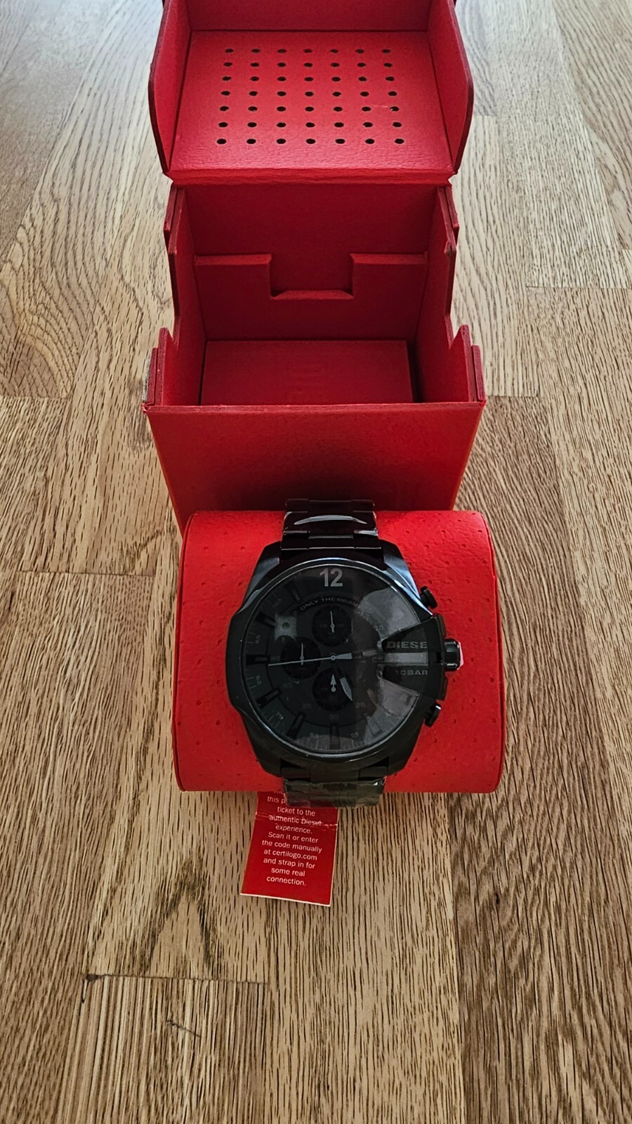 Diesel Mega Chief 51mm Edelstahl Gehäuse Schwarz Armband (DZ4355 