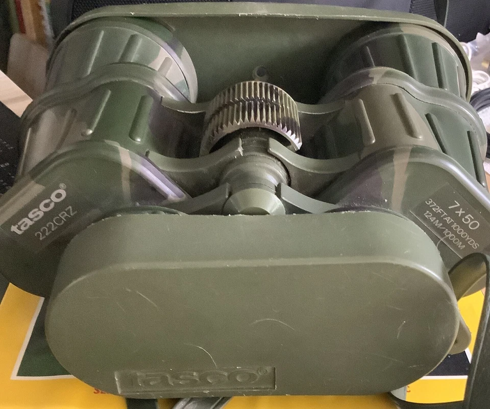 Vintage Tasco 222CRZ Binoculars 7x50 372ft at 1000yds 124M/1000M MC With Case - Image 3 of 4