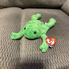 NMT* Ty Beanie Baby - LEGS the Frog (9 Inch) MWNMT- Stuffed Animal Plush Toy