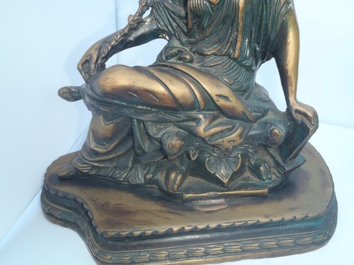 19th C. Antique Bronze seated robed Grecian Woman Sculpture on a plinth Signed - Picture 4 of 12