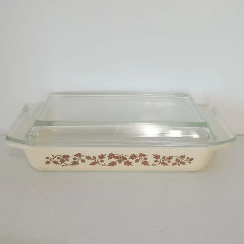 Vintage 1960s Pyrex 548-B Golden Acorn 1.25 Qt Space Saver Glass Dish W/ Lid
