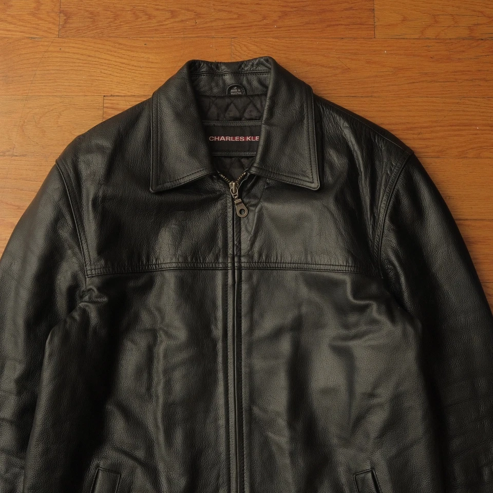 Chaqueta de Cuero Negra Charles Klein Talla S Cremallera Frontal Acolchada Forrada Retro Grunge Foto 2 de 4