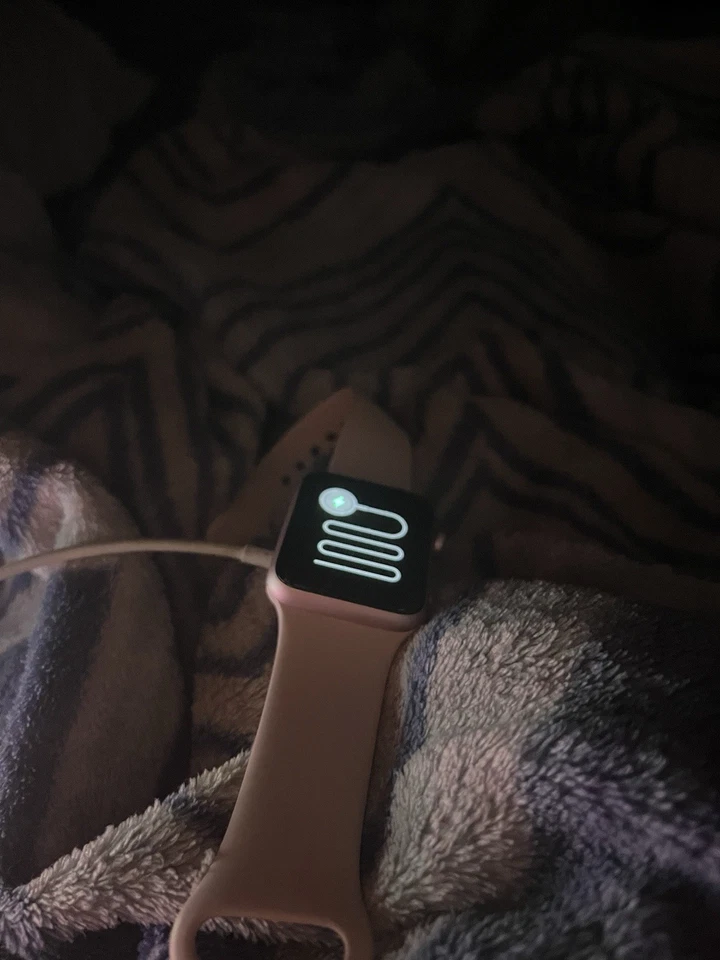 Apple Watch Serie 2 38mm Rose - Immagine 2 di 4