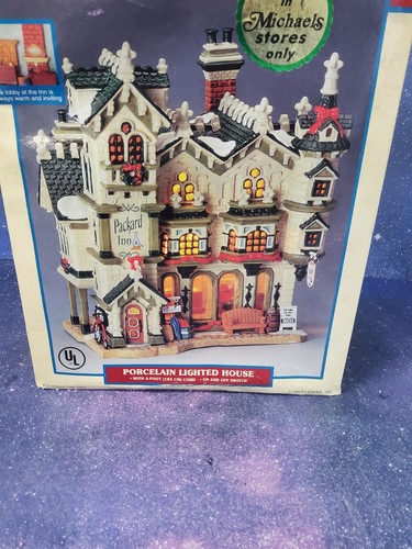 Lemax Caddington Village Packard Inn Christmas House Retired