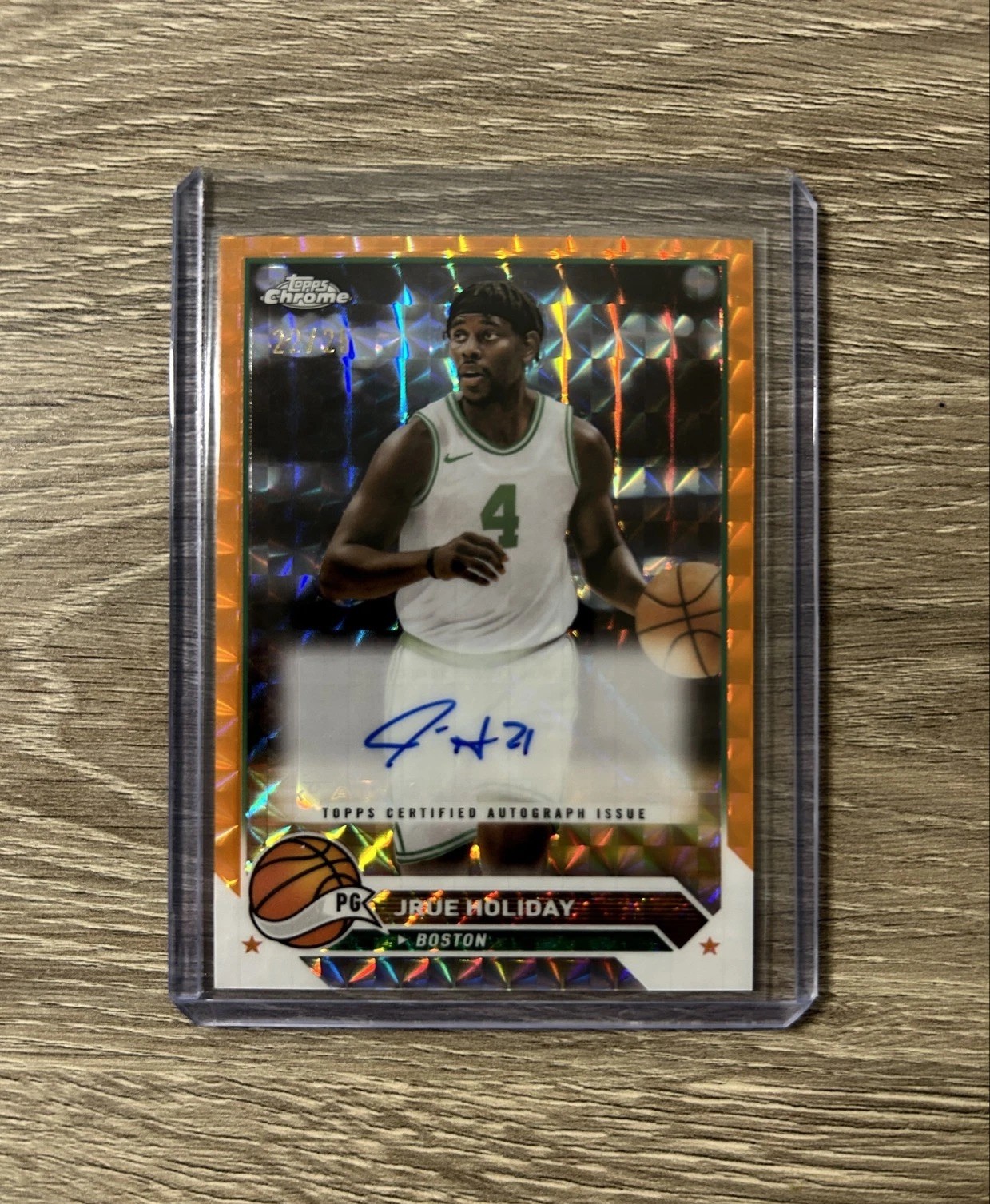 2023-24 Topps Chrome - Jrue Holiday Autograph /25 Orange Geometric Refractor