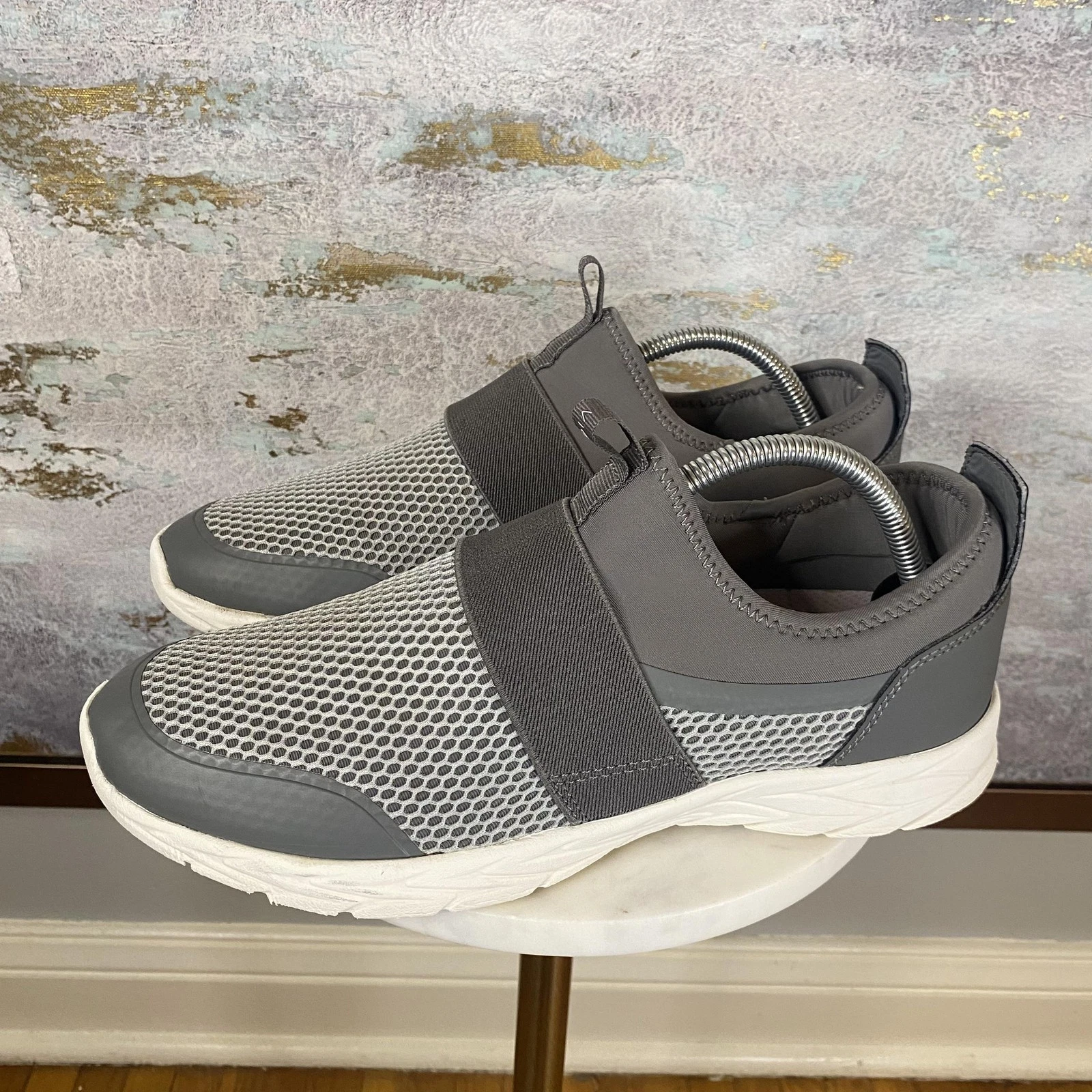 Vionic Camrie Shoes Womens Size 10 Gray Mesh Slip On Comfort Walking Sneakers
