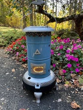 Antique Robin Egg Blue Enamel 460 Perfection Oil Kero Parlor Cabin Heater Stove