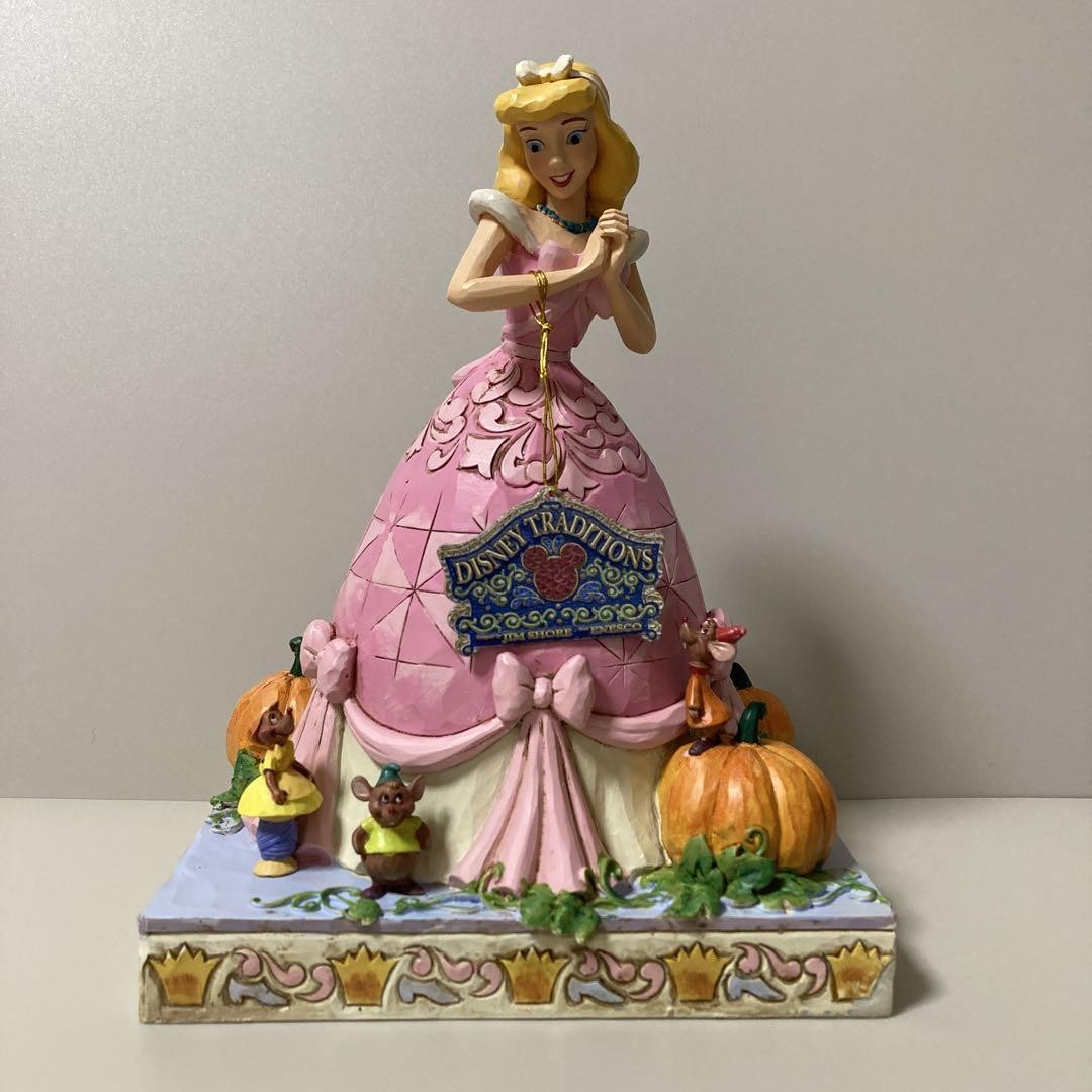 Disney Traditions Cenicienta Figura Vestido Rosa Coleccionable Nuevo Sin Caja