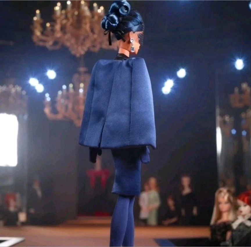 Muñeca Barbie Signature BFMC 65 Aniversario Zafiro Piedra de Seda #HRM60 Nueva Foto 4 de 4