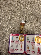 Gold Zuru Mini Brands Foodies 003 Super Rare Gold Hard Rock Cafe Milkshake