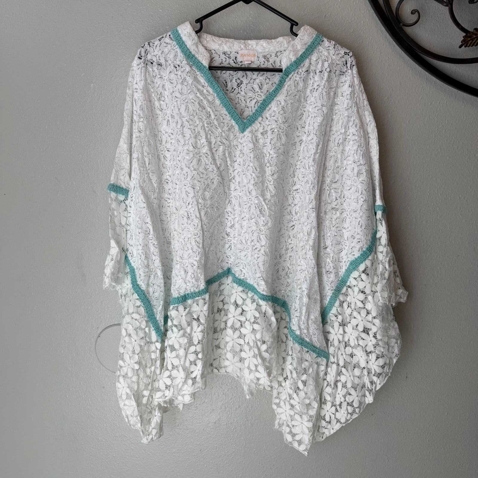 Ranees Boho White Lace Sequin Poncho Top Sheer Crochet Trim Beach festival M