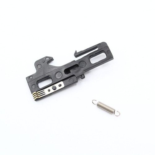 Original Pentax Z70 Film Door Latch / Lock / Crochet Dos -  Bon état !! - Photo 2 sur 2