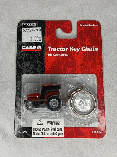 CASE TRACTOR KEY CHAIN NEW ERTL 1/128 #14005 DIE CAST 1999 INTL HARVESTER IH. - Picture 7 of 7