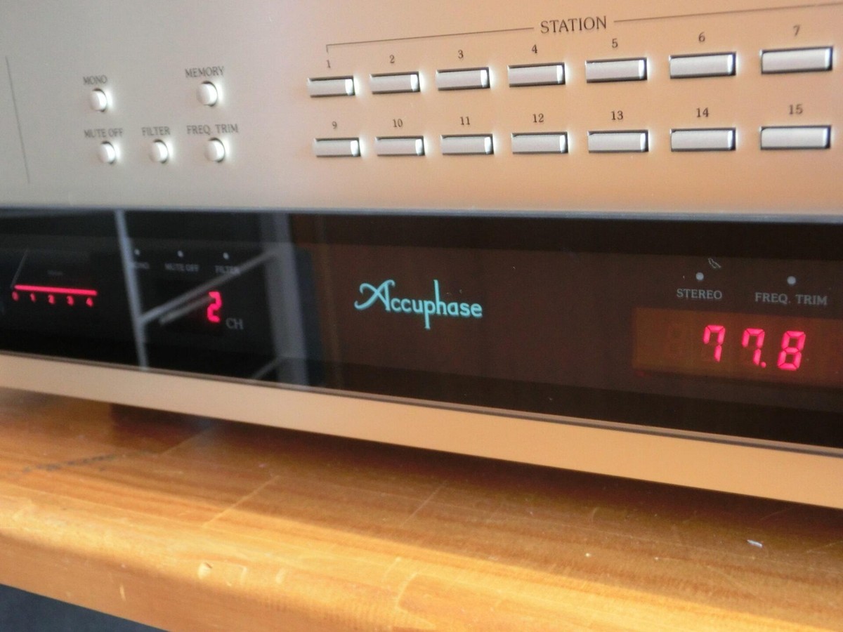 □□Accuphase T-1000 FMチューナー アキュフェーズ□□010985004J□□