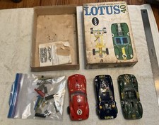 Vintage 1/24 COX Ford GT Slot Car Racer With Extra Car And Pieces