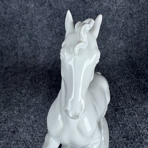 AUGARTEN WEIN L 10” TALL PORCELAIN HORSE FIGURINE 1731 V MADE IN AUSTRALIA - Picture 8 of 14
