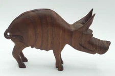 Carved Solid Wood Figurine Wort Hog Pig African Wildlife Very Detailed 5"x3.25"