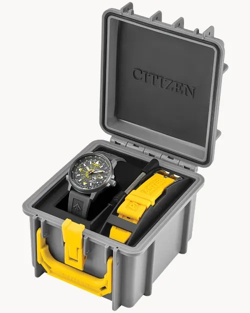 Citizen Promaster Nighthawk X Sikorsky BJ7004-43H 42MM Men's Dual
