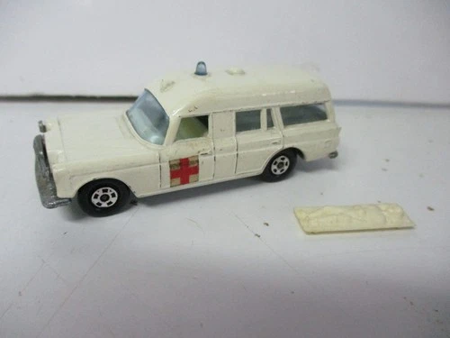 Matchbox Lesney Superfast SF3 Mercedes Binz Ambulance, some wear, C9, loose