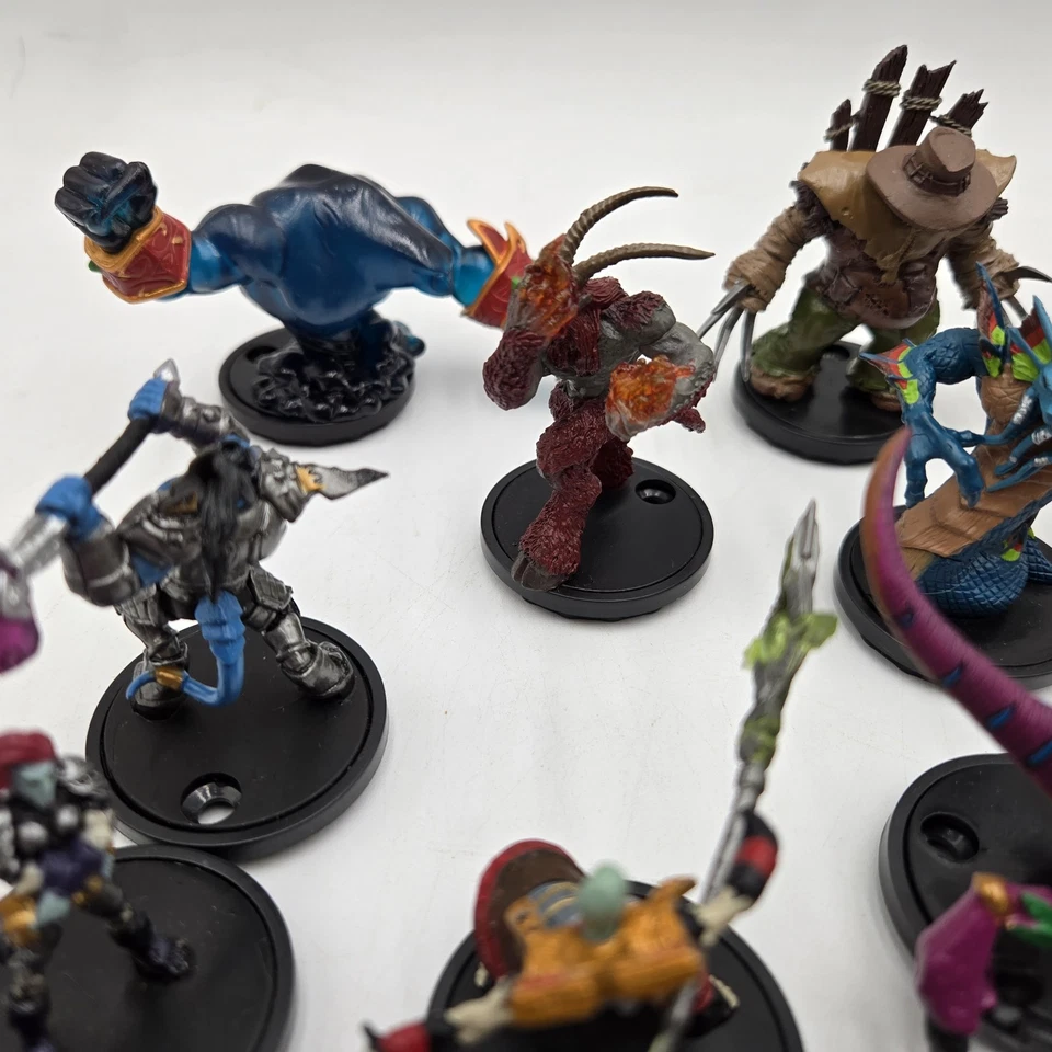 World of Warcraft Miniatures Game Deluxe Edition Core Set con 28 miniaturas y más Foto 4 de 4