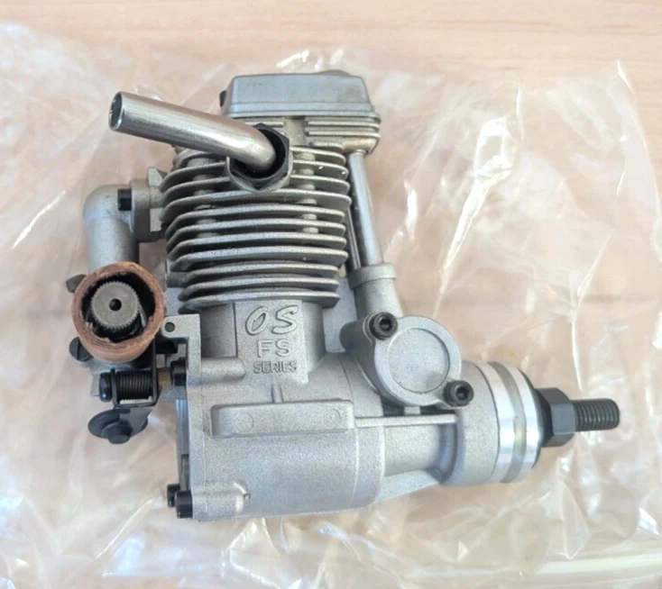 O.S. FS-20 3.56cc 4 cycle R/C airplane glow engine with exhaust pipe, new f/s - Image 3 of 4