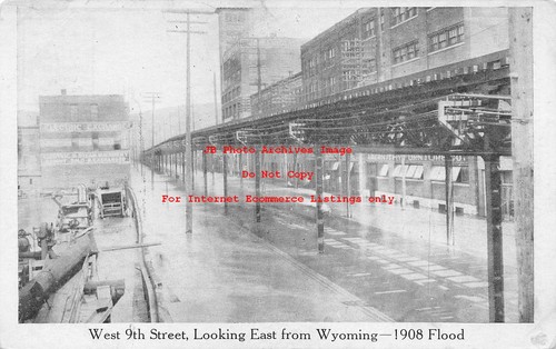MO, Kansas City, Missouri, 1908 Flood, West 9th Street, Looking East