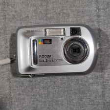 Kodak EasyShare CX7300 3.2 MP Digital Camera - WORKS - Battery Door Broken