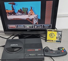 Commodore Amiga CD32 Premiere