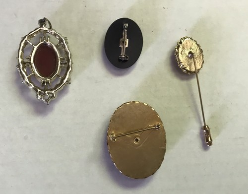 Lot of VTG cameo jewelry 1 pendants and 3 pins - Picture 2 of 6