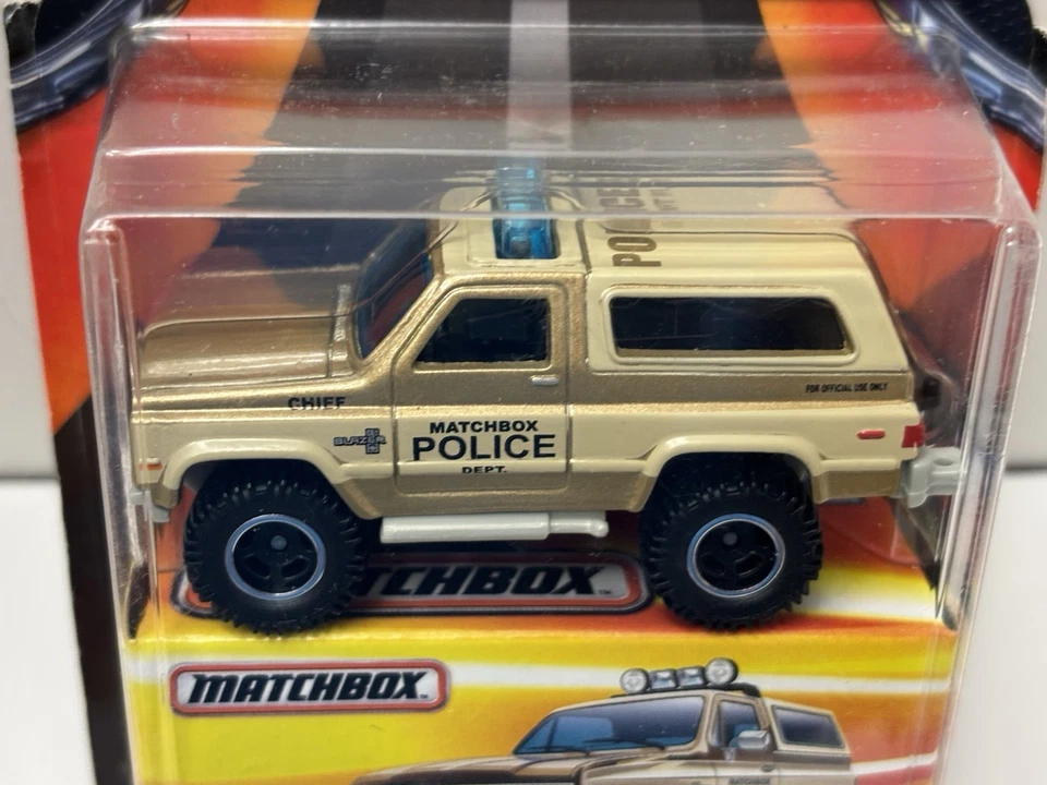 Matchbox “Best Of” 1989 Chevy Blazer 4x4 Police “Stranger Things” New BAD CARD - Image 3 of 4