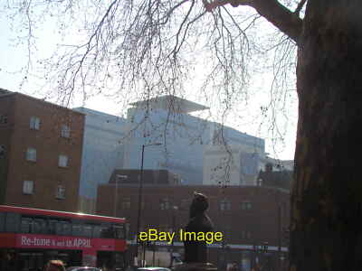 Foto 6x4 Blick auf die neuen Royal London Hospital Stationen, gesehen von Meile E c2012