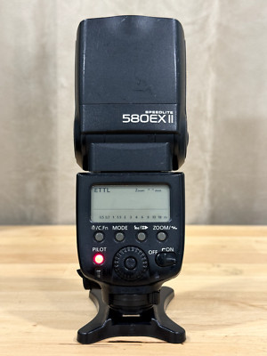 Canon Speedlite 580EX II Shoe Mount Flash for Canon + FREE Pouch!