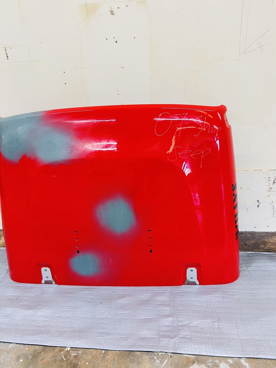 カッティングダイ(中古品) 552 2018-2021 2022 2023 JEEP WRANGLER GLADIATOR FRONT HOOD WILLYS