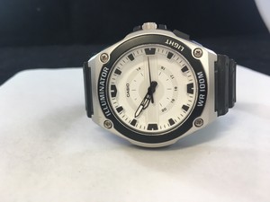 casio illuminator 100m