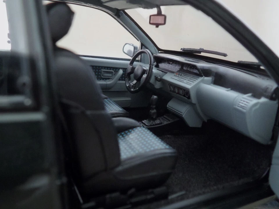 RENAULT CLiO 1.8 16v 1992 VERDE GREEN MET. EDiZiONE LiMiTATA NOREV 1/18 - Immagine 3 di 4